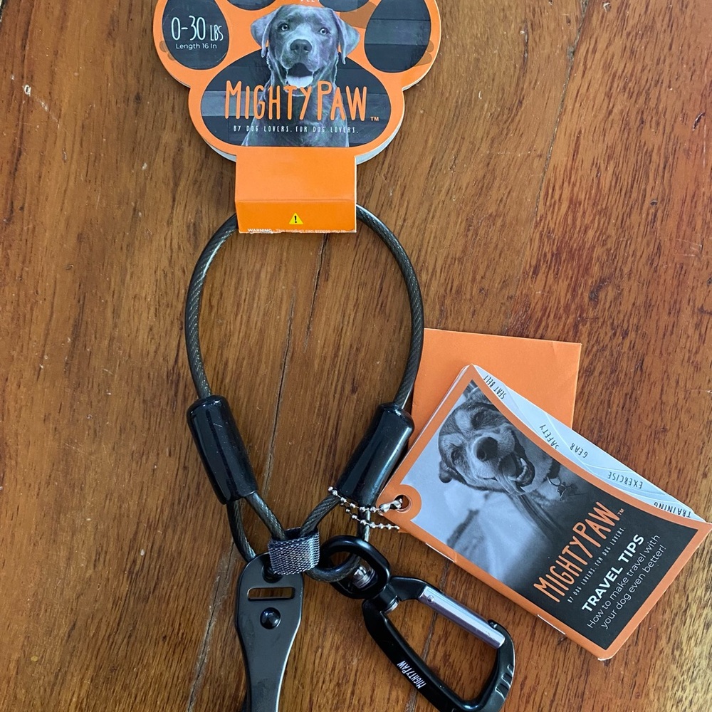 NWT‎ Mighty Paw Dog seat belt 0-30 lbs.